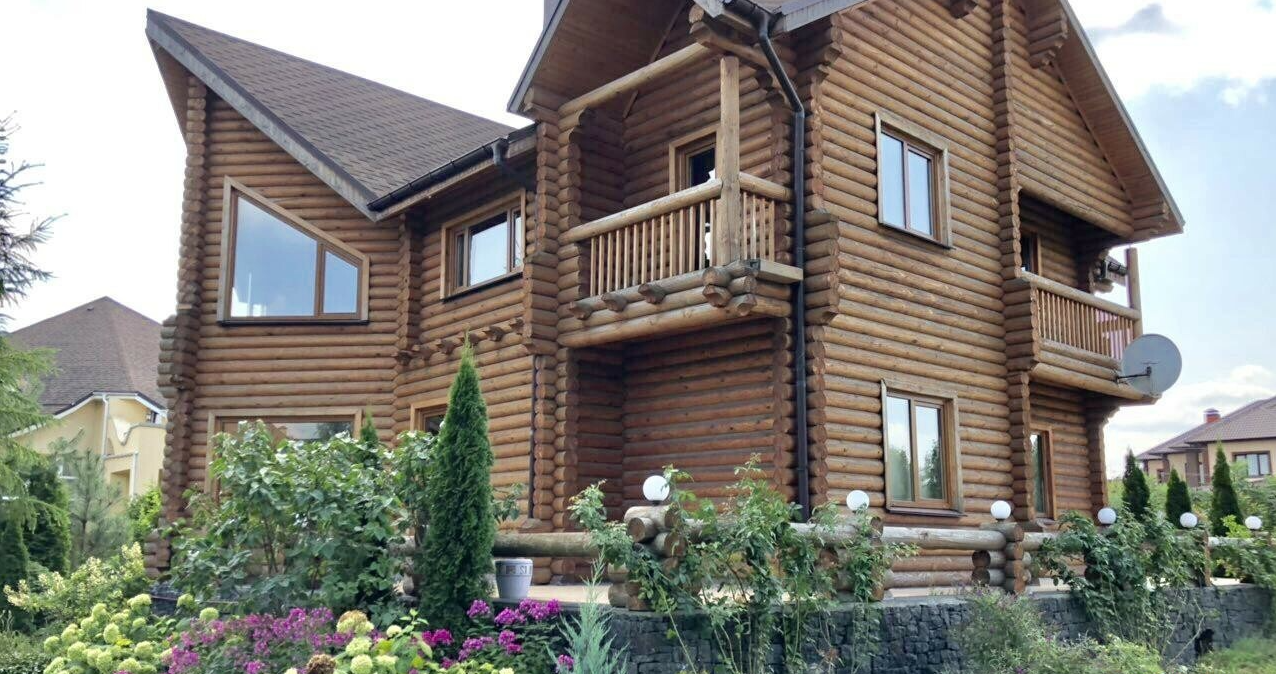 Строительство дома из рубленного бревна